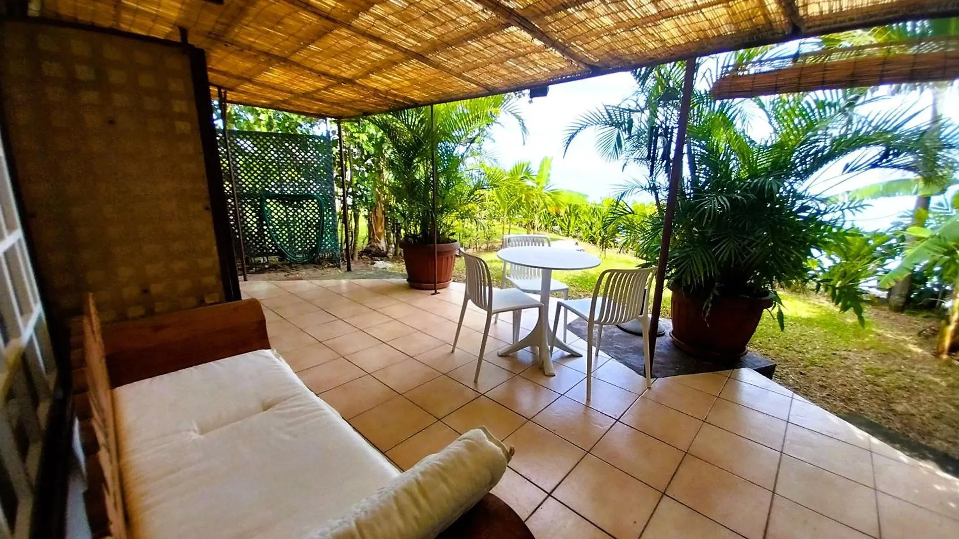 Tahiti - Vaiava Beach Cottage Punaauia  Holiday home Punaauia (Tahiti)