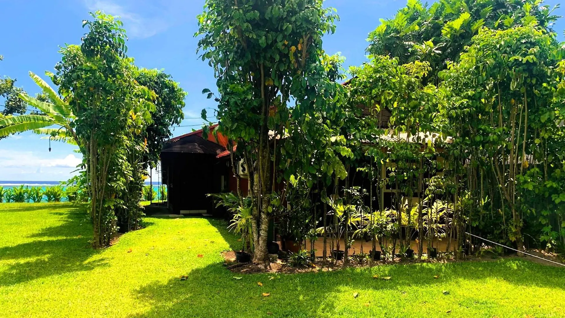 Holiday home Tahiti - Vaiava Beach Cottage Punaauia